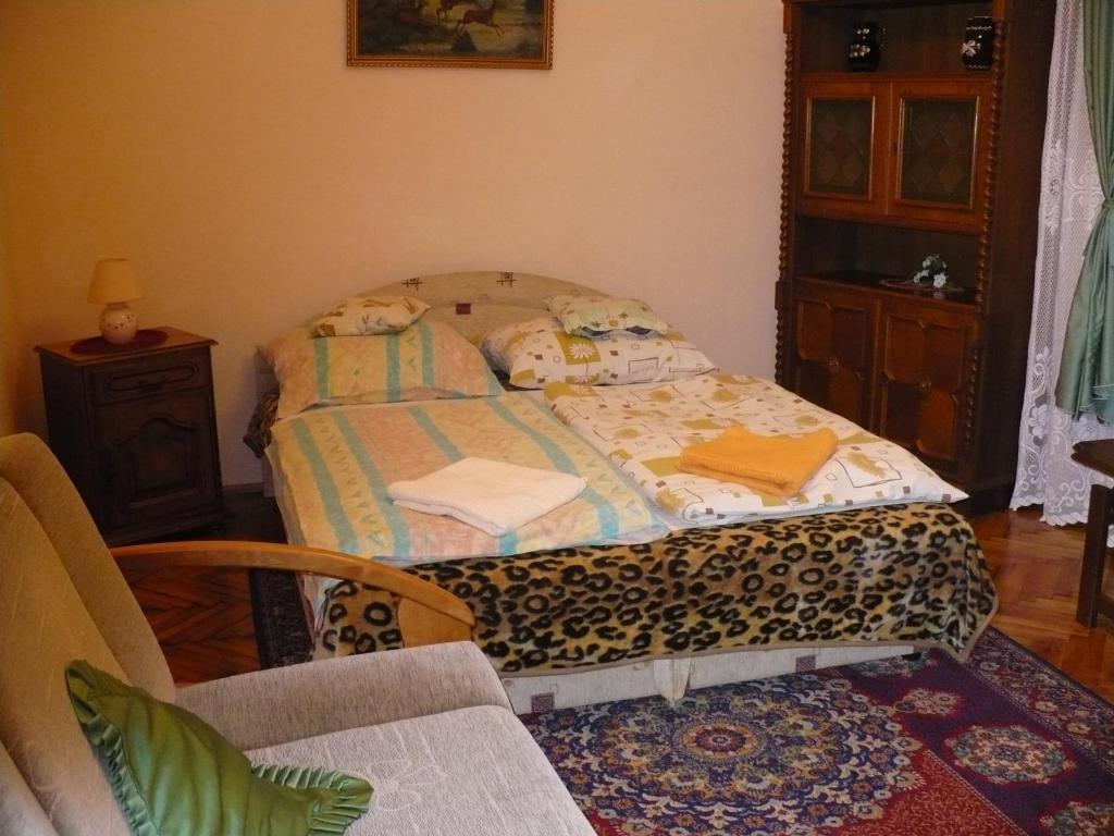 Kitty Apartman Lägenhet Miskolc Rum bild
