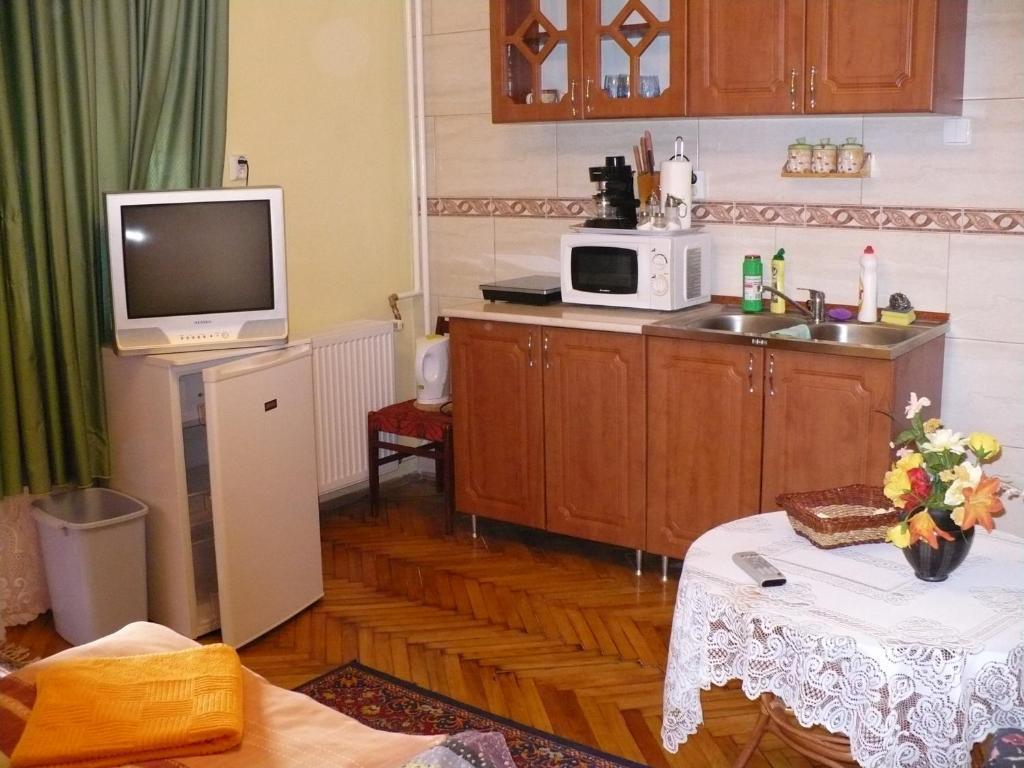Kitty Apartman Lägenhet Miskolc Rum bild